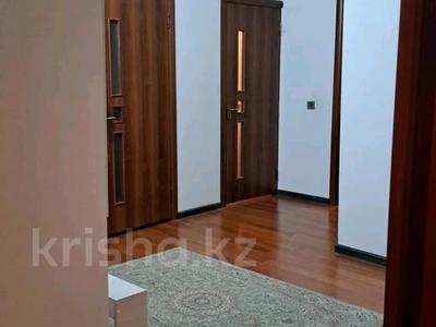 3-бөлмелі пәтер · 95 м² · 5/5 қабат, 18-й микрорайон, Рыскулова 19, бағасы: 25.3 млн ₸ в Шымкенте, Аль-Фарабийский р-н