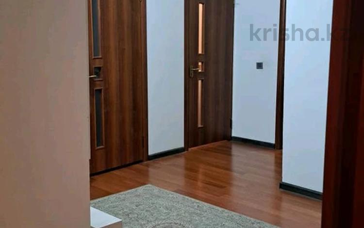 3-бөлмелі пәтер · 95 м² · 5/5 қабат, 18-й микрорайон, Рыскулова 19, бағасы: 25.3 млн ₸ в Шымкенте, Аль-Фарабийский р-н — фото 2
