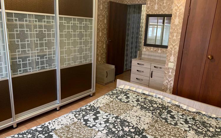 2-комнатная квартира · 65 м² · 4/5 этаж, мкр Асар-1, Мкр Асар 24 за 120 000 ₸ в Шымкенте, Абайский р-н — фото 2