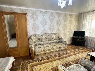 Продажа квартир в Северо-Казахстанской обл.: 1-комнатная квартира · 33.6 м² · 4/5 этаж, победы — сити молл за 13.5 млн 〒 1-комнатная квартира · 33.6 м² · 4/5 этаж, победы — сити молл за 13.5 млн 〒 в Петропавловске