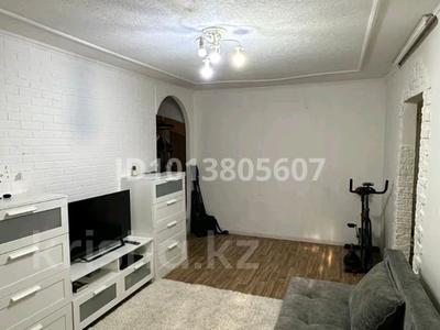 3-комнатная квартира · 46.6 м² · 1/5 этаж, Майкудук, Майкудук, 17й микрорайон за 15 млн ₸ в Караганде, Алихана Бокейханова р-н