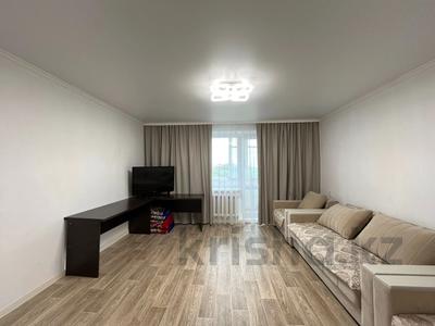 2-комнатная квартира · 55 м² · 6/9 этаж, мкр Юго-Восток, мкрн Гульдер-1 16 — лицей 101, Нома, Магнум за 21 млн ₸ в Караганде, Казыбек би р-н