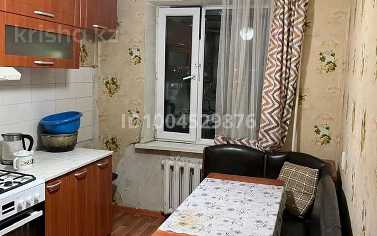 3-бөлмелі пәтер · 64 м² · 8/9 қабат, Пр Мира 122 — Автомобильного торгового центра, бағасы: 14 млн ₸ в Темиртау — фото 2