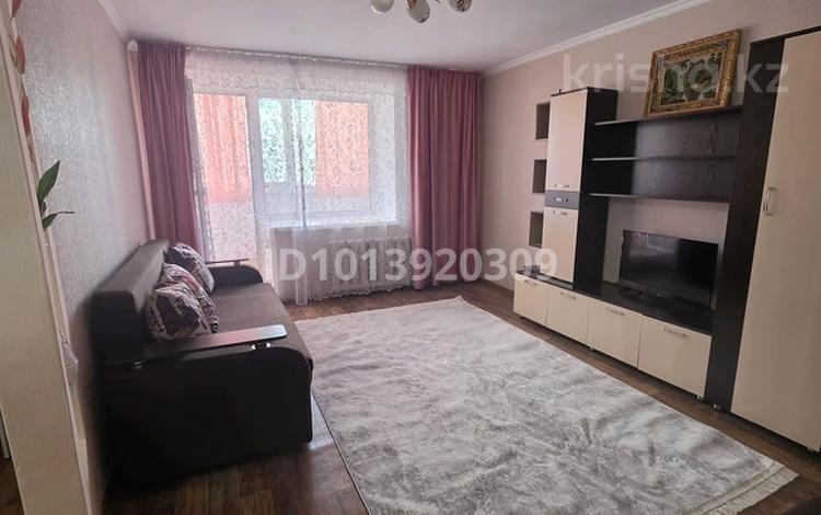 2-комнатная квартира · 60 м² · 6 этаж, Шакарима 15 — Напротив Триумфа за 15 000 ₸ в Семее — фото 2