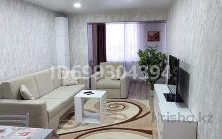 2-комнатная квартира · 60 м² · 8/9 этаж, 7-й мкр 22 за 200 000 ₸ в Актау — фото 2