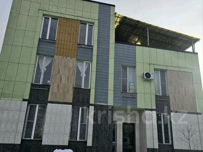 2-комнатная квартира · 61 м² · 1/3 этаж, Карасай Батыра 1804в за 29.5 млн 〒 в Туздыбастау (Калинино)