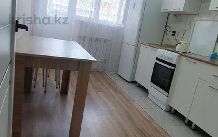 1-комнатная квартира · 39 м², Жумекен Нажимеденов 17 за 26.5 млн ₸ в Астане, Алматы р-н — фото 2