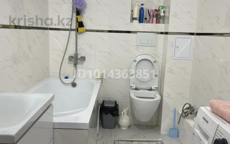 4-комнатная квартира · 118 м² · 5/5 этаж, Мкр. Батыс 2 46 за 300 000 ₸ в Актобе — фото 2