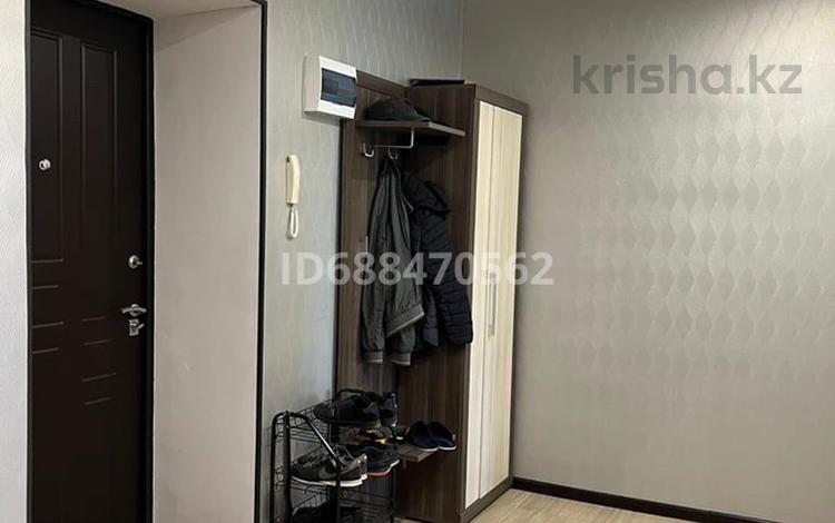 2-комнатная квартира, 80 м², 4/5 этаж, мкр Северо-Восток, Северо-Восток 2 мкр 42 за 28.5 млн 〒 в Уральске, мкр Северо-Восток — фото 5