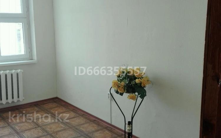 3-бөлмелі пәтер · 70 м² · 1/5 қабат, 8-ш/а. 24, бағасы: 21 млн ₸ в Актау, 8-й мкр — фото 2