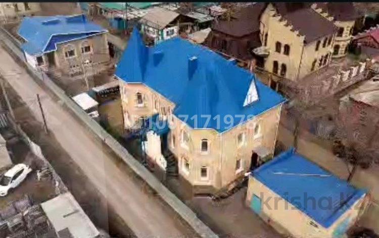 Отдельный дом · 9 комнат · 513.3 м² · 8 сот., Каирбекова 98/1Б — Сьянова-Пушкина за 105 млн 〒 в Костанае — фото 24