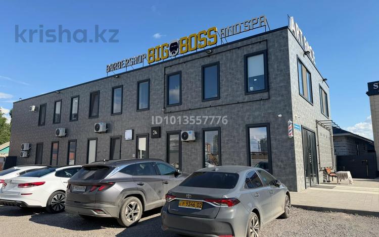 Свободное назначение, офисы, магазины и бутики, салоны красоты · 800 м² за 350 млн ₸ в Актобе, мкр 11 — фото 23