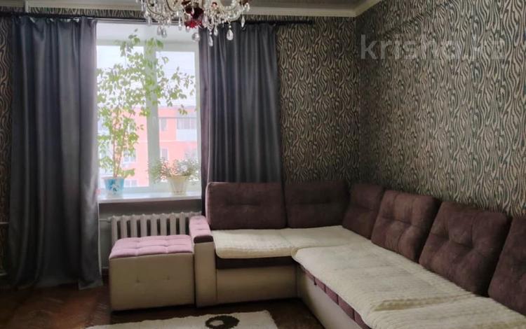 2-комнатная квартира · 60 м² · 4/5 этаж, ул. Казахстан д.118 за 20.7 млн ₸ в Усть-Каменогорске — фото 2