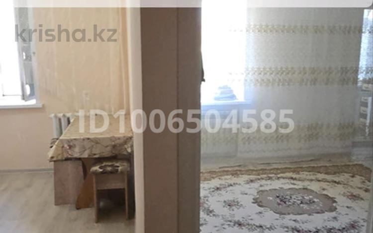 1-бөлмелі пәтер · 33 м² · 4/9 қабат, Назарбаева 187 — Сарайшык, бағасы: 8 000 ₸ в Уральске, мкр Школьник — фото 5