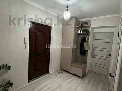 2-бөлмелі пәтер, 52 м², 5/5 қабат, Желтоксан 17а — Желтоксан, бағасы: 13.5 млн 〒 в Талдыкоргане, мкр Жетысу