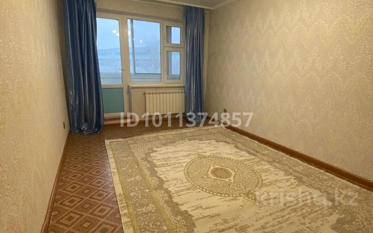 1-комнатная квартира · 35 м² · 3/5 этаж, Просп. Алии Молдагуловой за 120 000 〒 в Актобе — фото 2