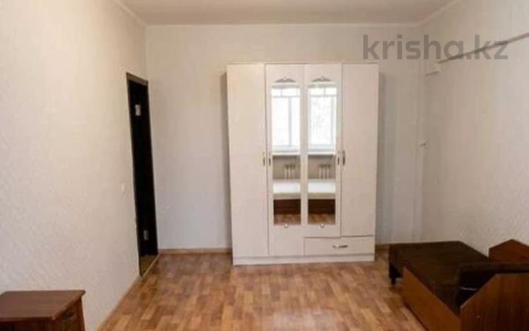 1-комнатная квартира · 35 м² · 2/5 этаж, ул. Есенова за 27.5 млн ₸ в Алматы, Медеуский р-н — фото 2