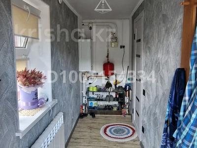 Отдельный дом · 2 комнаты · 75 м² · 4.2 сот., мкр Жилгородок за 26 млн 〒 в Актобе
