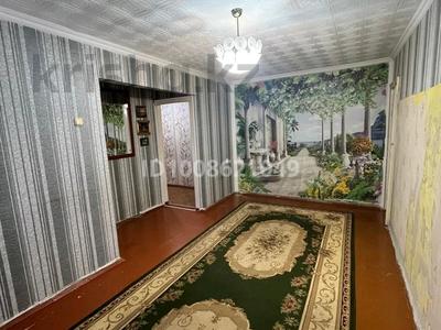 2-комнатная квартира · 43 м² · 2/5 этаж, Новый город, есет батыра — Есет-батыра и проспект Абая за 12.8 млн 〒 в Актобе