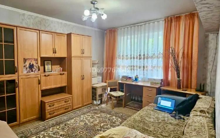 4-комнатная квартира, 80 м², 1/5 этаж, Курмангазы — Курмангазы-Айманова за 65 млн 〒 в Алматы, Алмалинский р-н — фото 2