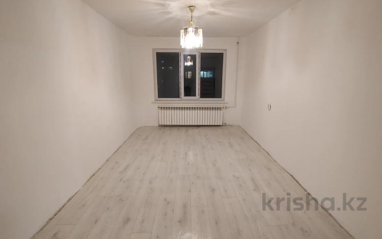 2-комнатная квартира · 54 м² · 3/5 этаж, мкр 8