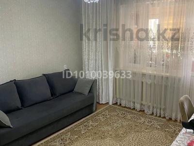 3-комнатная квартира · 64 м² · 2/5 этаж, Муса Жалил 1 — Спорт комплекс Жигер кафе звезда ️ за 34 млн 〒 в Жезказгане