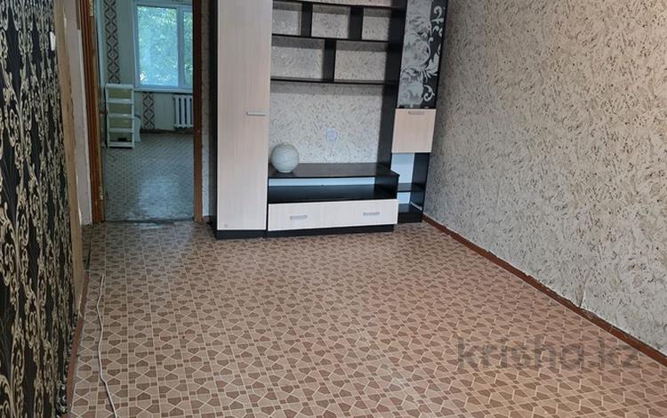 3-комнатная квартира · 60 м² · 1/5 этаж, 5микр 6 за 150 000 ₸ в Конаеве — фото 2