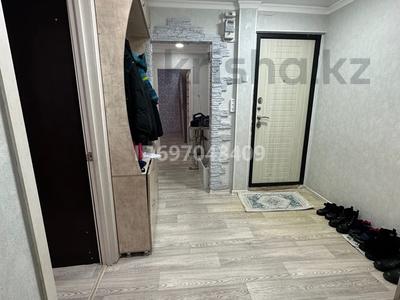 Продажа квартир в Улытау обл.: 5-комнатная квартира · 102 м² · 1/5 этаж, МусыЖалиля 2 за 32 млн 〒 5-комнатная квартира · 102 м² · 1/5 этаж, МусыЖалиля 2 за 32 млн 〒 в Жезказгане