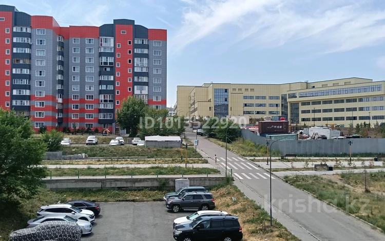 2-комнатная квартира · 70 м² · 3/10 этаж, Казыбек би 7/4 за 31 млн ₸ в Усть-Каменогорске — фото 2
