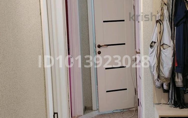 2-бөлмелі пәтер · 44 м² · 2/3 қабат, Бауржана Момушылы — Народного банка, бағасы: 14 млн ₸ в Экибастузе — фото 2