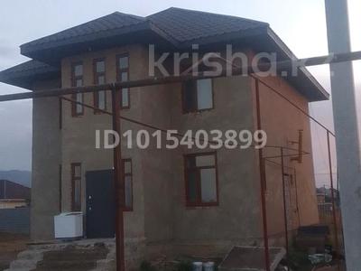 Отдельный дом · 4 комнаты · 200 м² · 10 сот., Кенесары хан 41а — РОДДОМ за 27 млн ₸ в Узынагаш