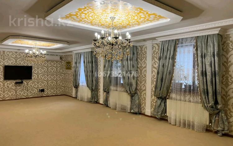 Жеке үй · 5 бөлме · 280 м² · 9 жүзд., мкр Балауса, бағасы: 45 млн ₸ в Атырау — фото 25