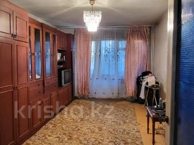Продажа квартир в Жетысу обл.: 2-комнатная квартира · 54 м² · 2/5 этаж, 4мкр — 3721 за 17.8 млн 〒 2-комнатная квартира · 54 м² · 2/5 этаж, 4мкр — 3721 за 17.8 млн 〒 в Талдыкоргане, мкр Жастар