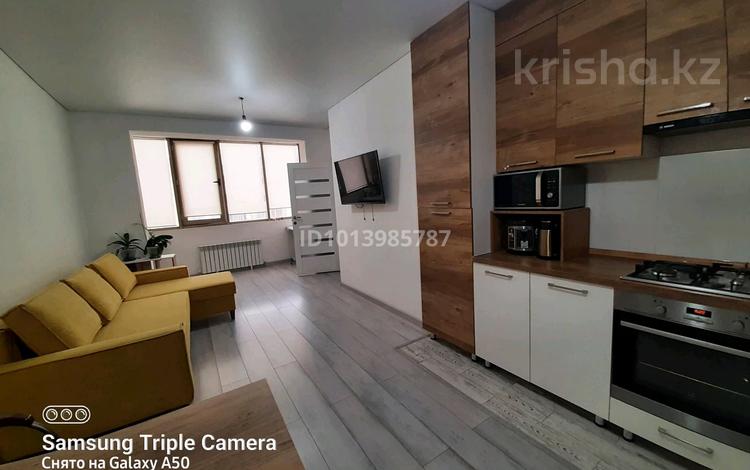 2-бөлмелі пәтер · 47 м² · 9/10 қабат, Мкр Аксай, Б. Момышулы 25, бағасы: 33 млн ₸ в Алматы, Ауэзовский р-н — фото 2