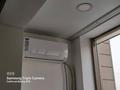 2-бөлмелі пәтер · 47 м² · 9/10 қабат, Мкр Аксай, Б. Момышулы 25, бағасы: 33 млн ₸ в Алматы, Ауэзовский р-н — фото 9