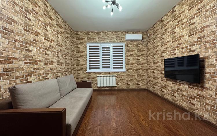 2-бөлмелі пәтер · 54 м² · 4/4 қабат, Жемчужная 1 1, бағасы: 180 000 ₸ в Актау, мкр Приморский — фото 5