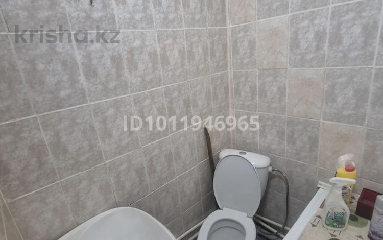 2-бөлмелі пәтер · 60 м² · 2/2 қабат, Абай 112, бағасы: 6 млн ₸ в Темиртау — фото 2