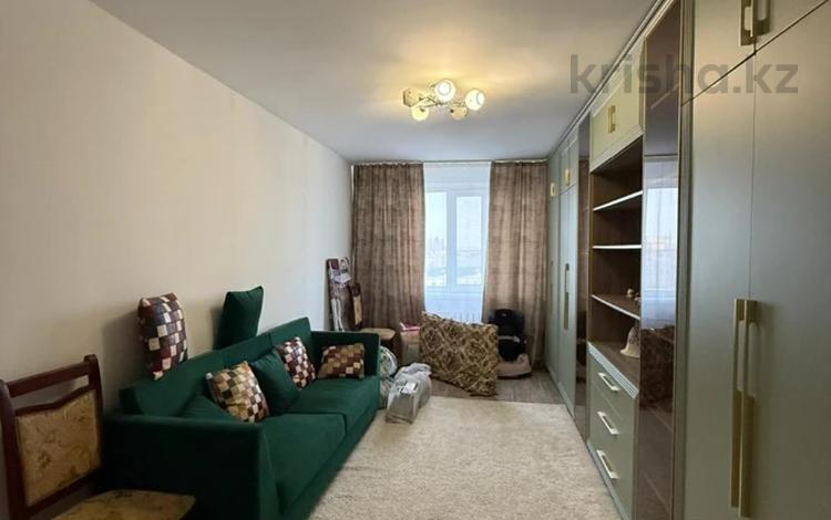 3-комнатная квартира · 100 м² · 8/9 этаж, 12 мкр за 27.5 млн ₸ в Актобе — фото 2
