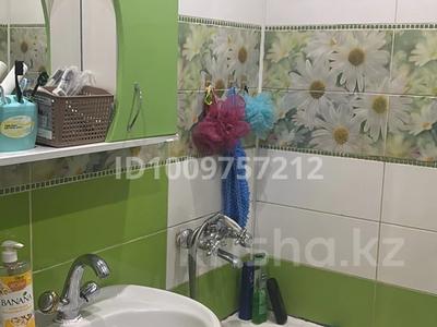 3-комнатная квартира · 57 м² · 2/5 этаж, Ленина 163 за 15.5 млн 〒 в Рудном