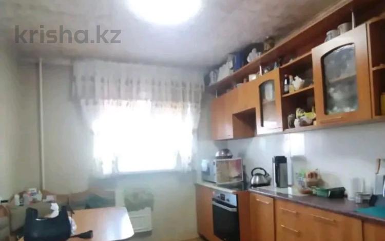 3-комнатная квартира, 58 м², Баян Батыра за 18.8 млн 〒 в Павлодаре — фото 3