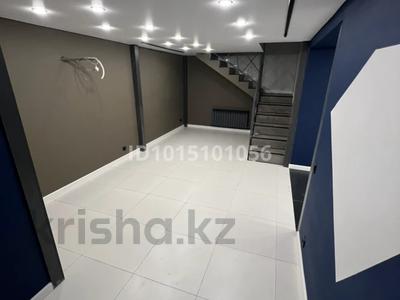 Офисы, кабинеты и рабочие места · 15 м² за 250 000 ₸ в Астане, Нура р-н