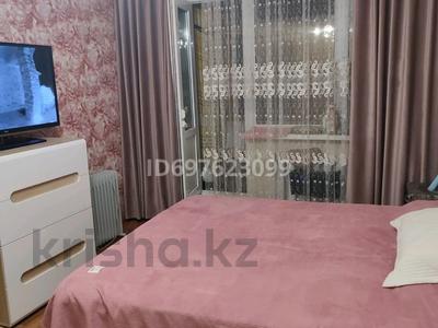 2-бөлмелі пәтер · 48.3 м² · 3/5 қабат, Аманжолова — Парк "Наурыз", бағасы: 15 млн ₸ в Жезказгане