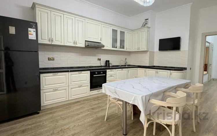 3-комнатная квартира · 150 м² · 9/9 этаж, Кошкарбаева 23 за 62 млн ₸ в Астане, Алматы р-н — фото 2