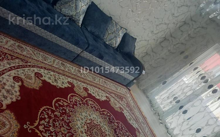 3-комнатная квартира · 80 м² · 8/12 этаж, мкр Кайтпас 1, Байдибек би 116 за 250 000 ₸ в Шымкенте, Каратауский р-н — фото 2