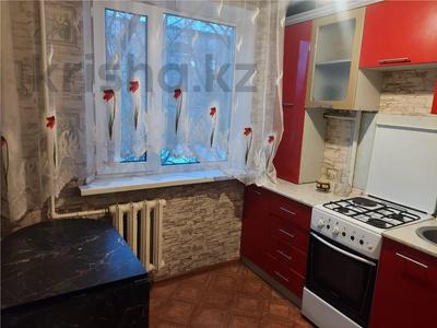 2-комнатная квартира · 45 м² · 3/5 этаж, Майкудук, 16й микрорайон за 10.3 млн ₸ в Караганде, Алихана Бокейханова р-н