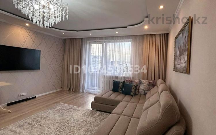 4-комнатная квартира · 84 м² · 8/9 этаж, Первомайская 37 — 1000 мелочей за 40 млн ₸ в Семее — фото 2
