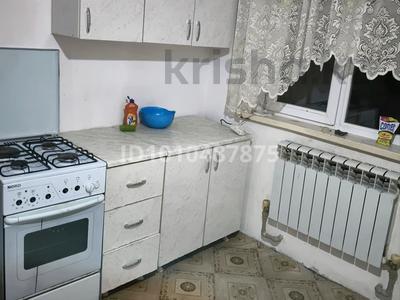 Отдельный дом · 4 комнаты · 80 м² · 7 сот., мкр Альмерек 1/8 — Возле аэропорта за 200 000 〒 в Алматы, Турксибский р-н