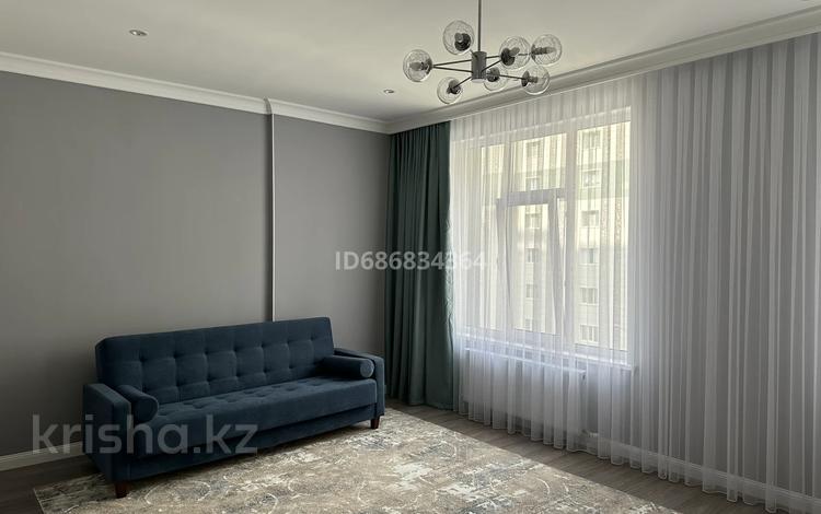 2-комнатная квартира · 76 м² · 4/18 этаж, Акмешит 13/1 за 350 000 ₸ в Астане, Есильский р-н — фото 2