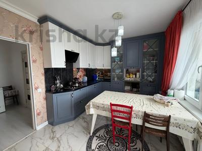 3-комнатная квартира · 130 м² · 2/9 этаж, мкр. Алмагуль, Аманшина 72 за 43 млн ₸ в Атырау
