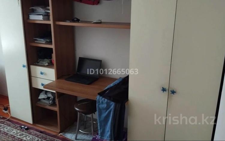 2-комнатная квартира · 43 м² · 5/5 этаж, мкр Жансая 11 за 11 млн ₸ в Таразе — фото 13